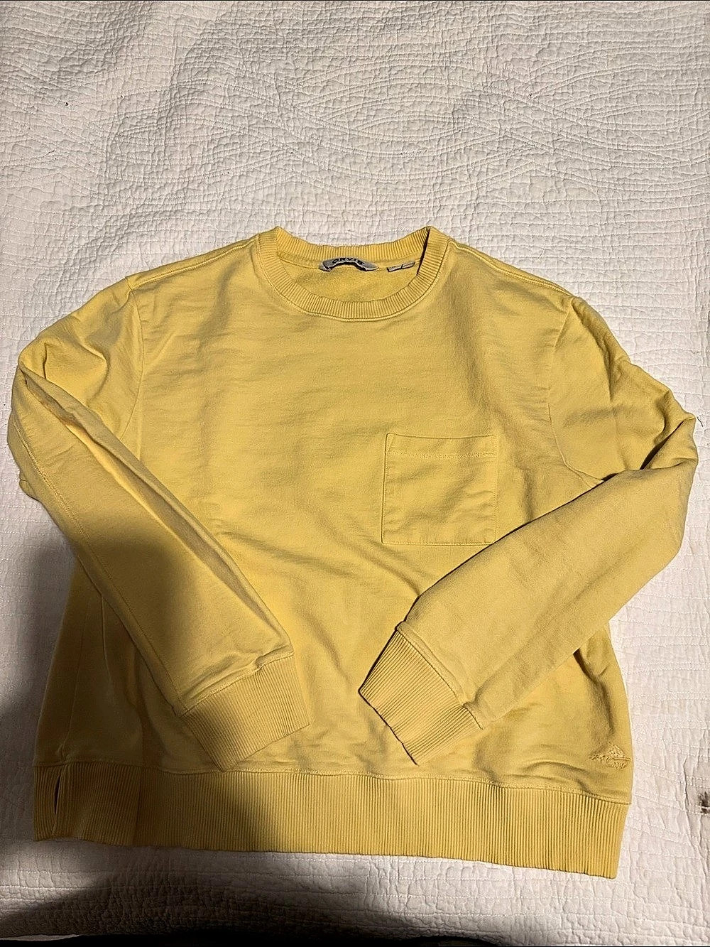 Orvis Yellow Crewneck Pocket Sweatshirt Size Medium